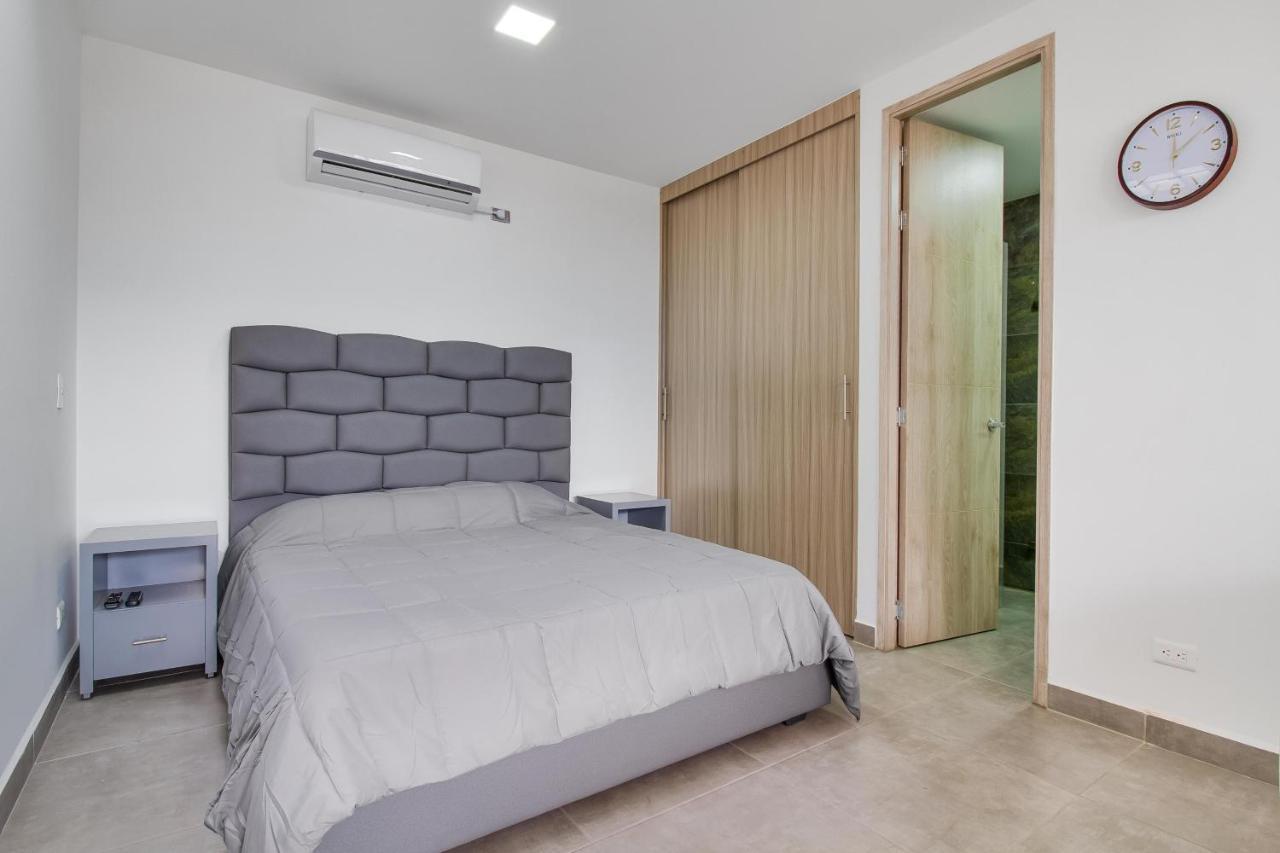 Camelot Apartahotel Медельин Экстерьер фото